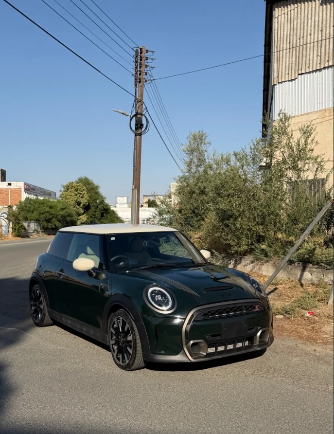 Mini Cooper 2,0L 2022