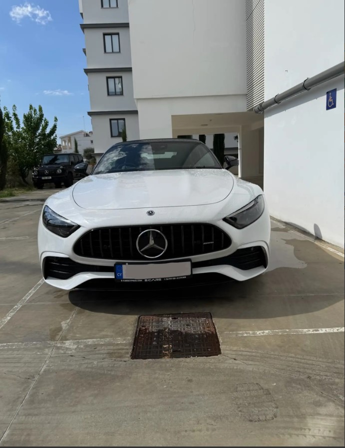 Mercedes-Benz SL-Class 2,0L 2022`