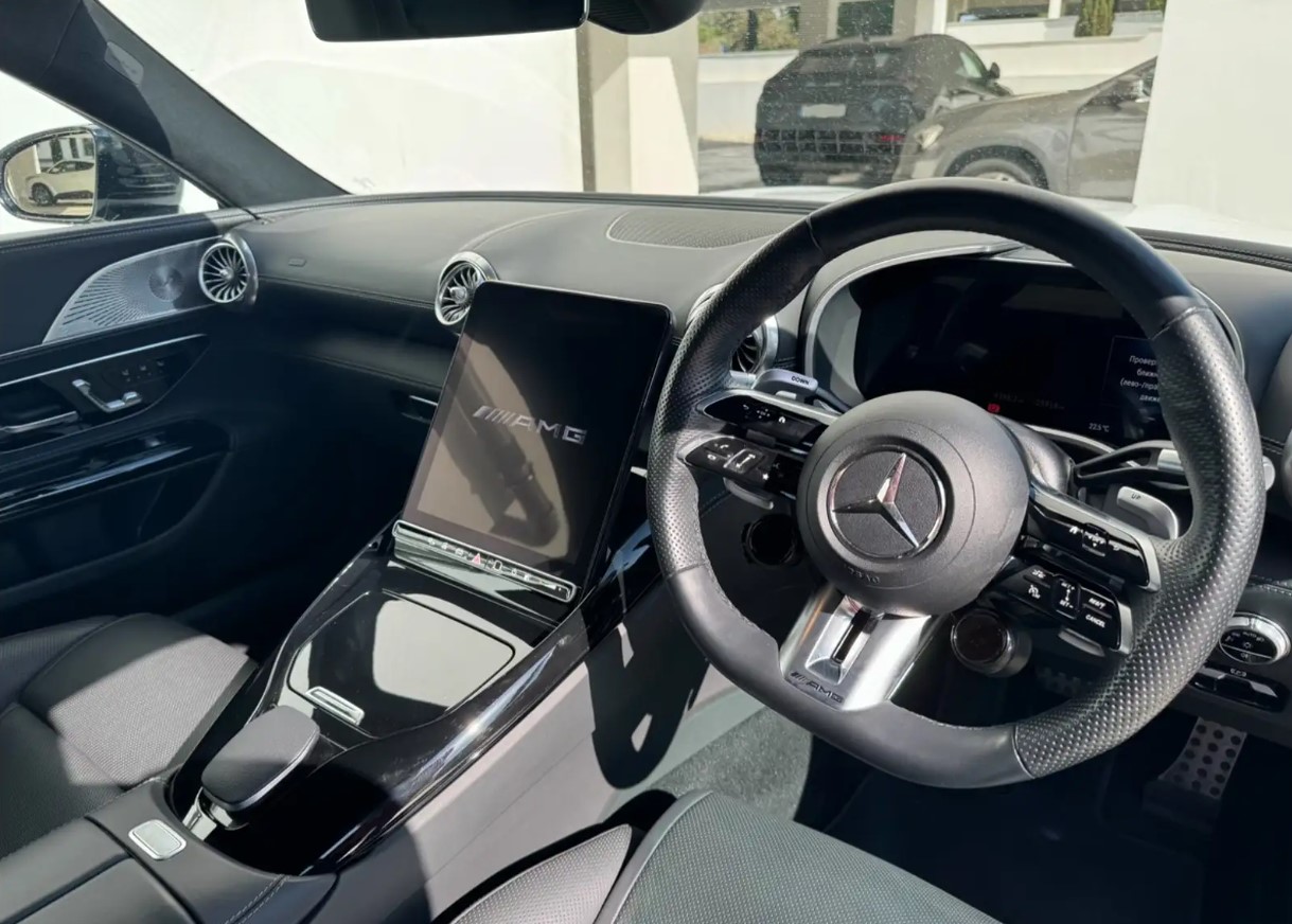 Mercedes-Benz SL-Class 2,0L 2022`