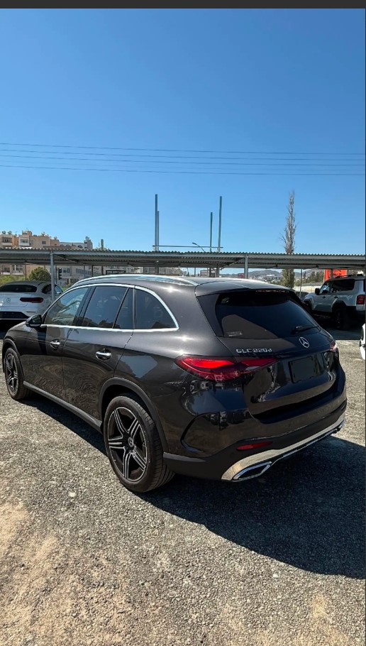 Mercedes-Benz GLC-Class 2,0L 2025