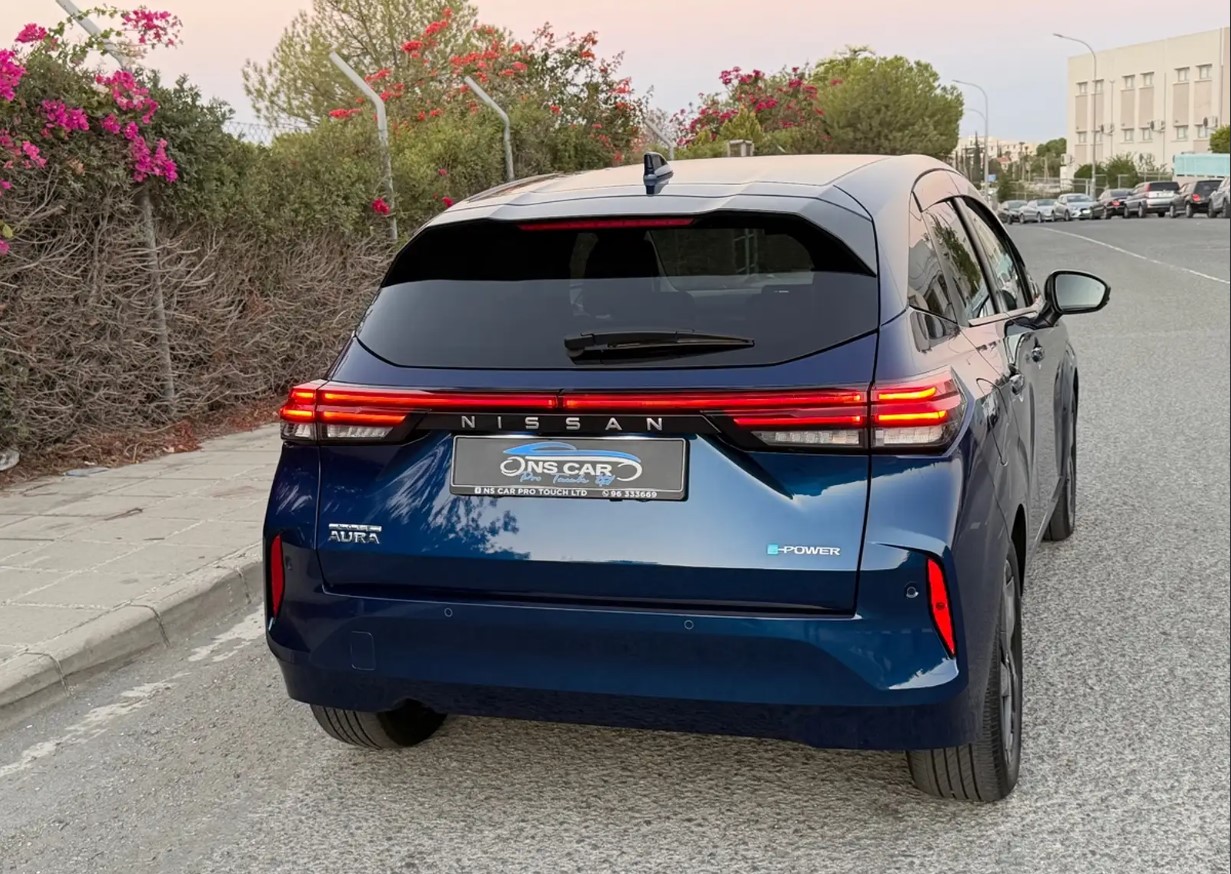 Nissan Aura 1,2L 2024
