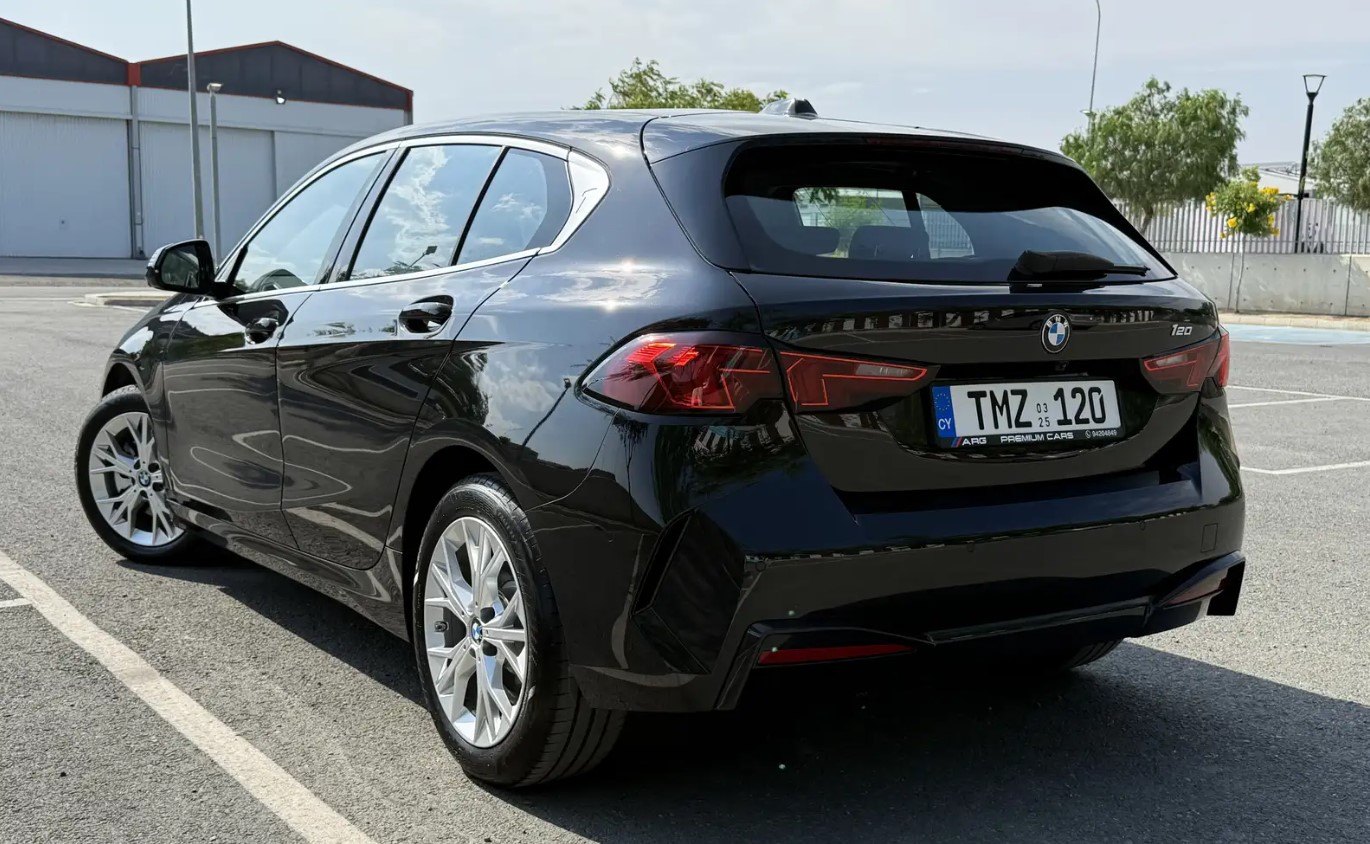 BMW 1-Series 1,5L 2025