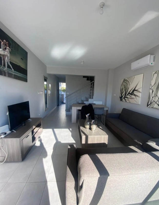 2-bedroom maisonette to rent