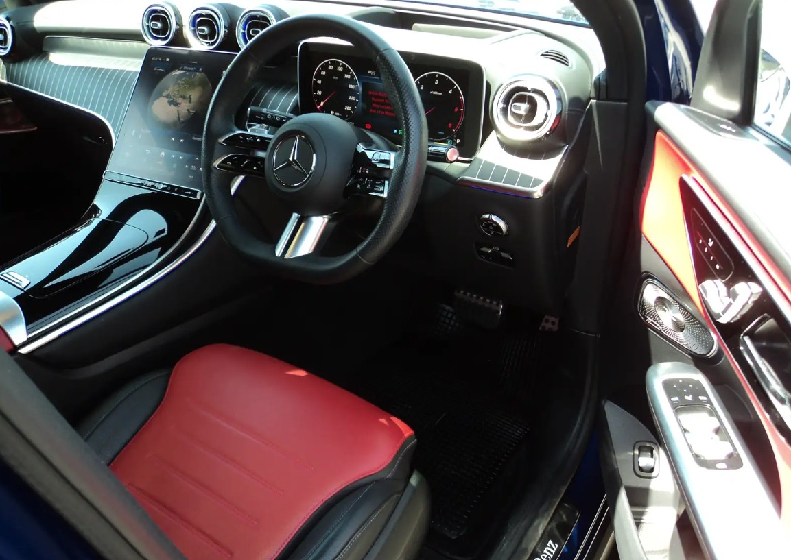 Mercedes-Benz GLC-Class 2,0L 2024