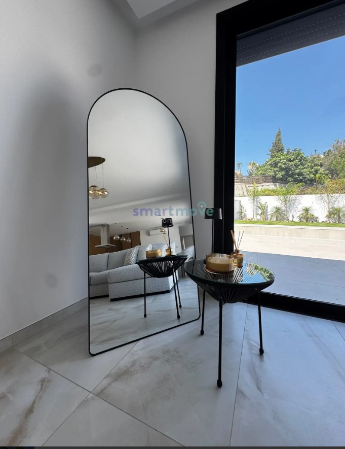 4-bedroom detached house to rent
