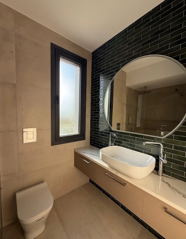 4-bedroom villa to rent