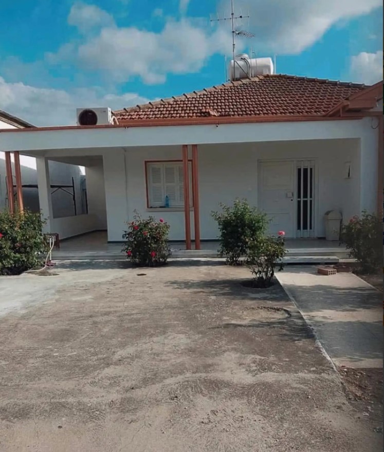 3-bedroom detached house for sale