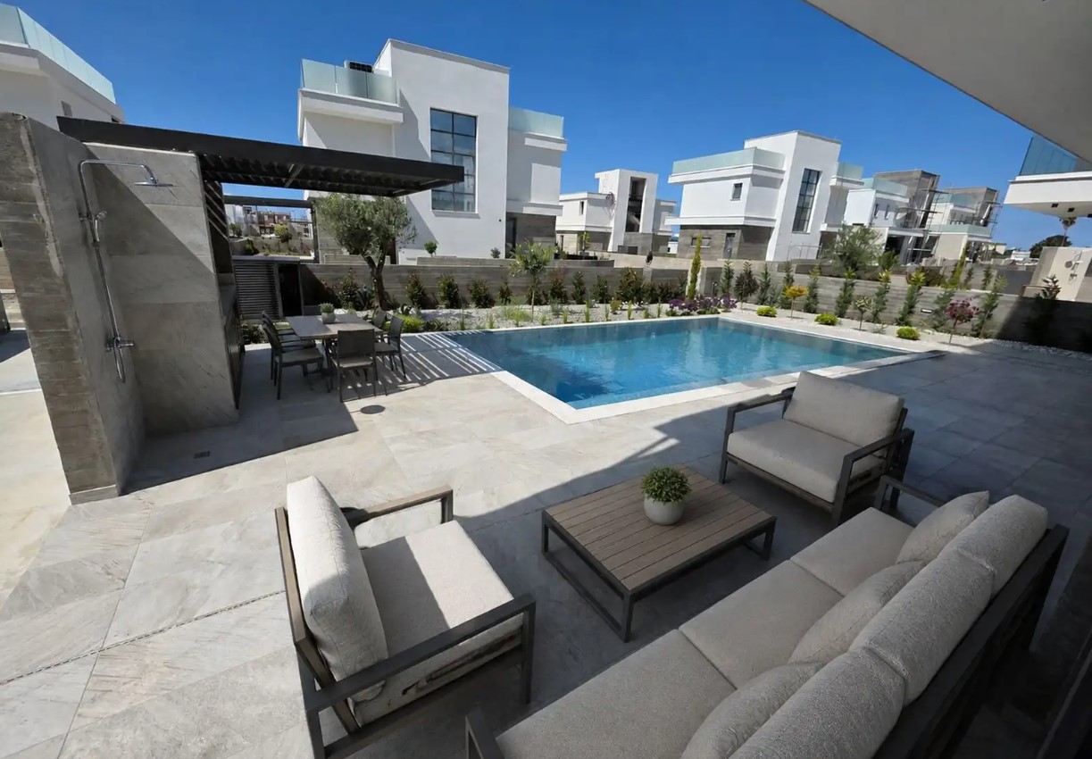 3-bedroom villa to rent