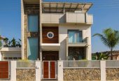 4-bedroom villa to rent