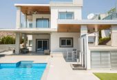4-bedroom villa to rent