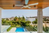 4-bedroom villa to rent