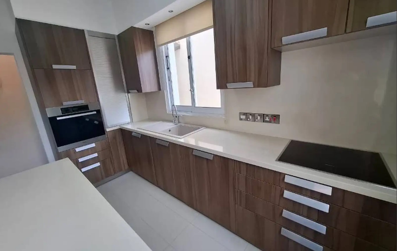 4-bedroom semi-detached for sale