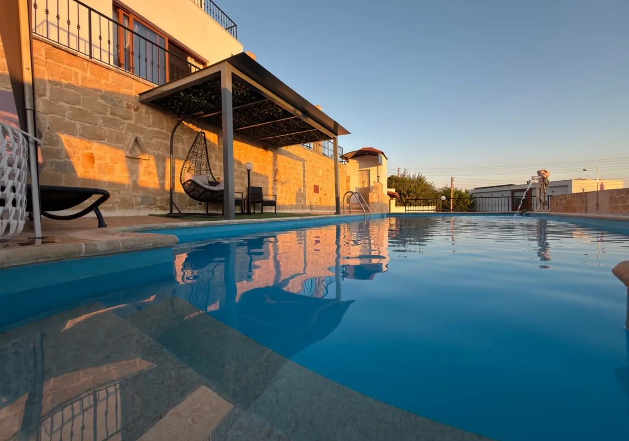 4-bedroom villa for sale