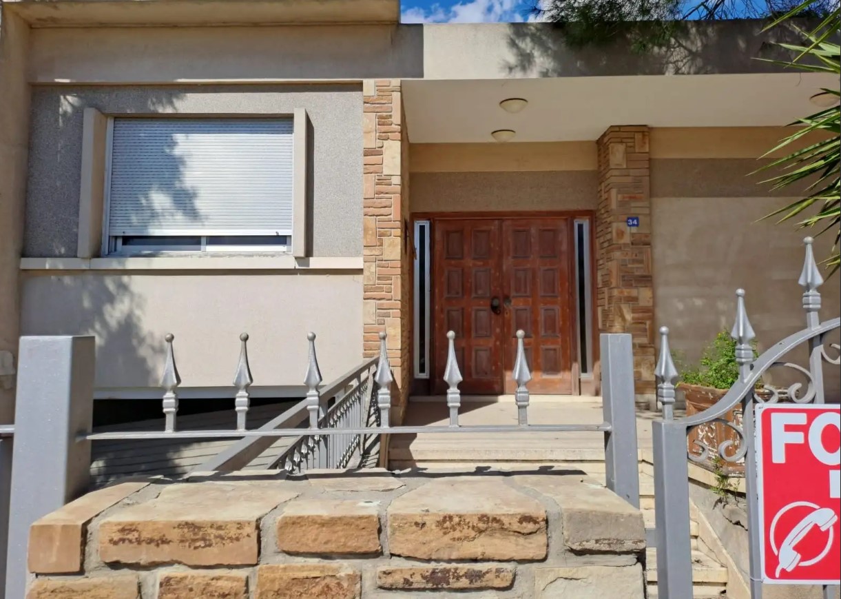 3-bedroom detached house for sale