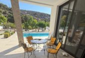 4-bedroom villa to rent