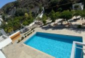 4-bedroom villa to rent