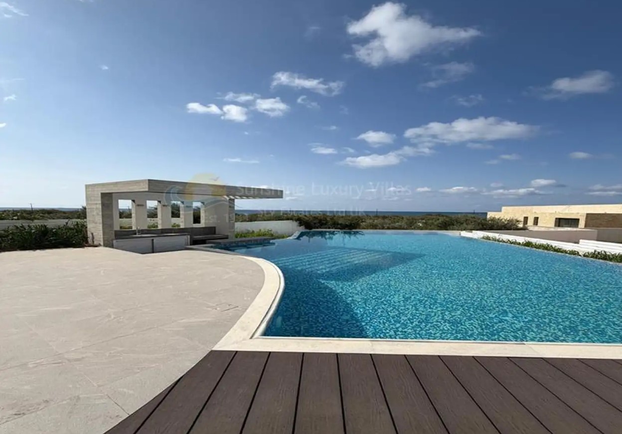 5-bedroom villa for sale