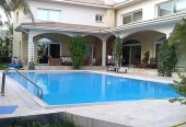 6-bedroom detached house to rent