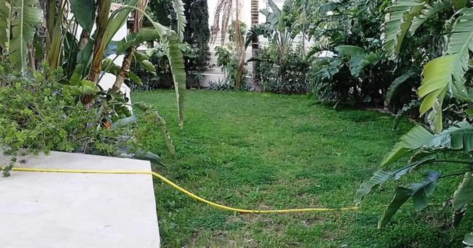 6-bedroom detached house to rent