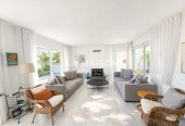 4-bedroom detached house to rent