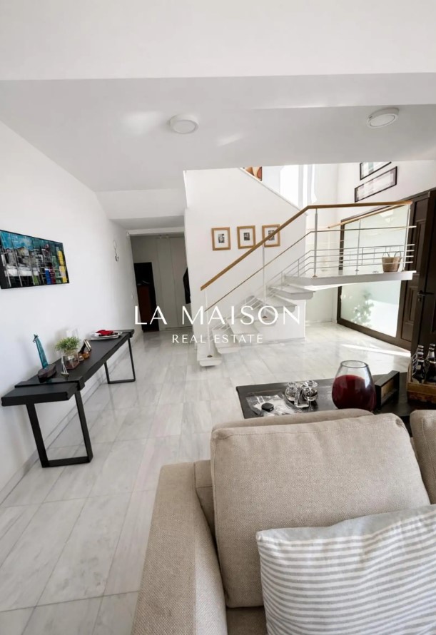 4-bedroom detached house to rent