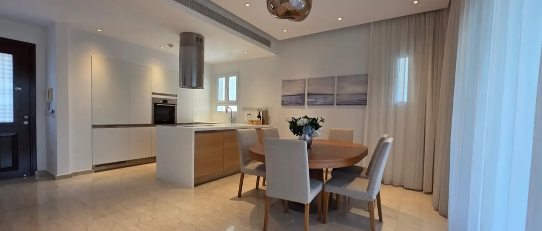 4-bedroom villa for sale