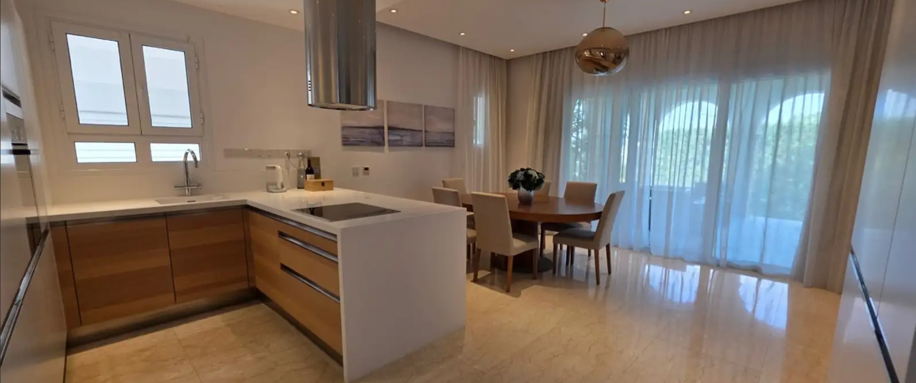4-bedroom villa for sale