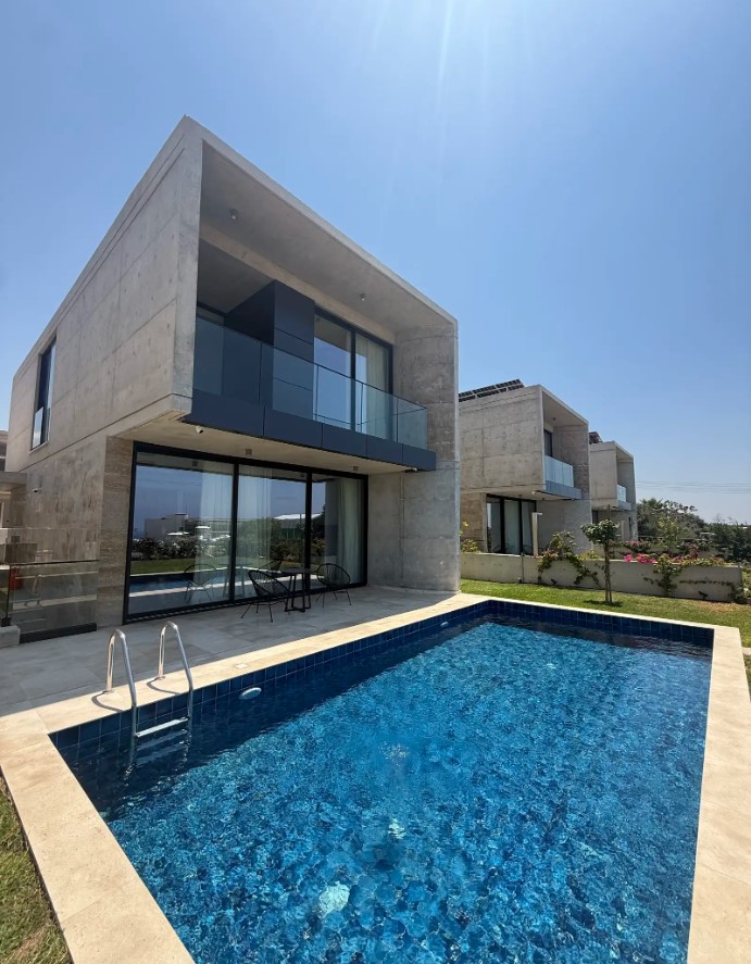 3-bedroom detached house to rent