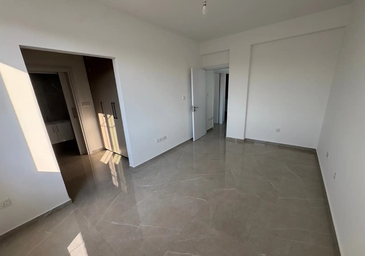 4-bedroom detached house for sale