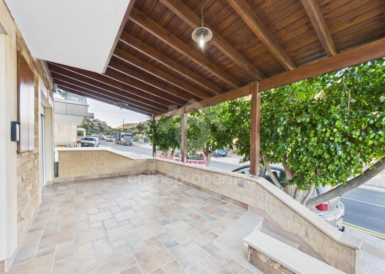 3-bedroom villa to rent