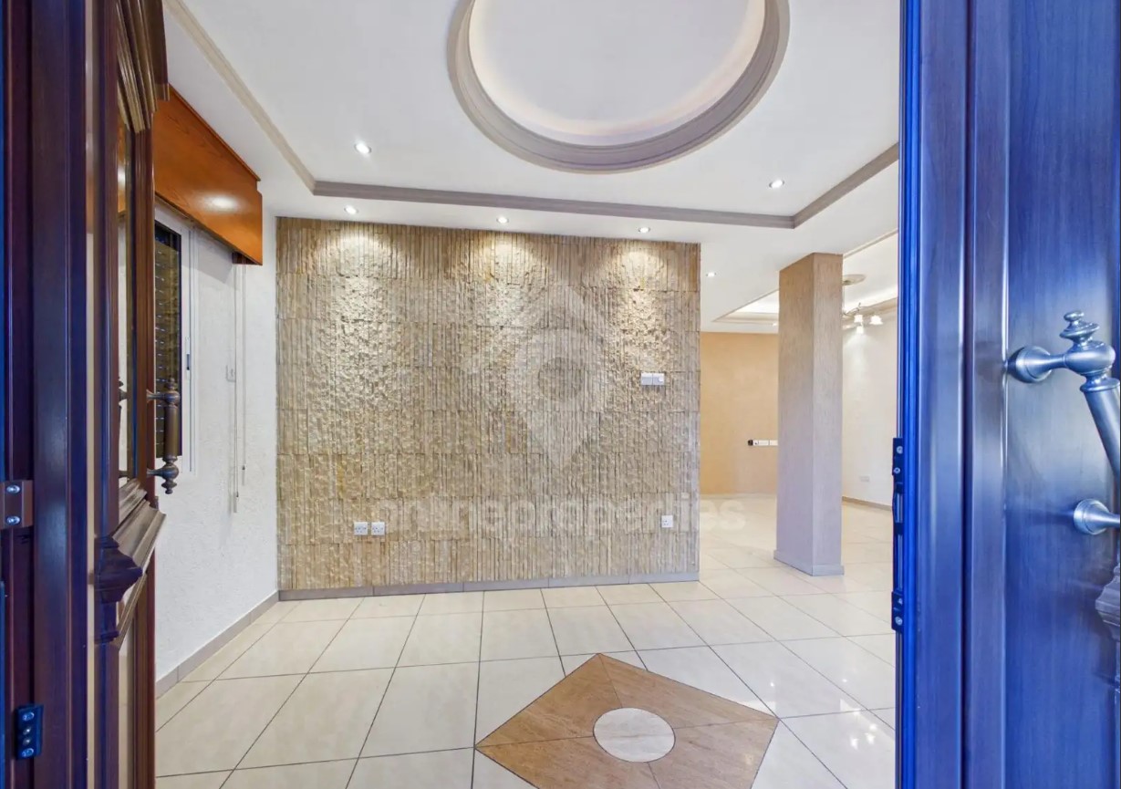 3-bedroom villa to rent