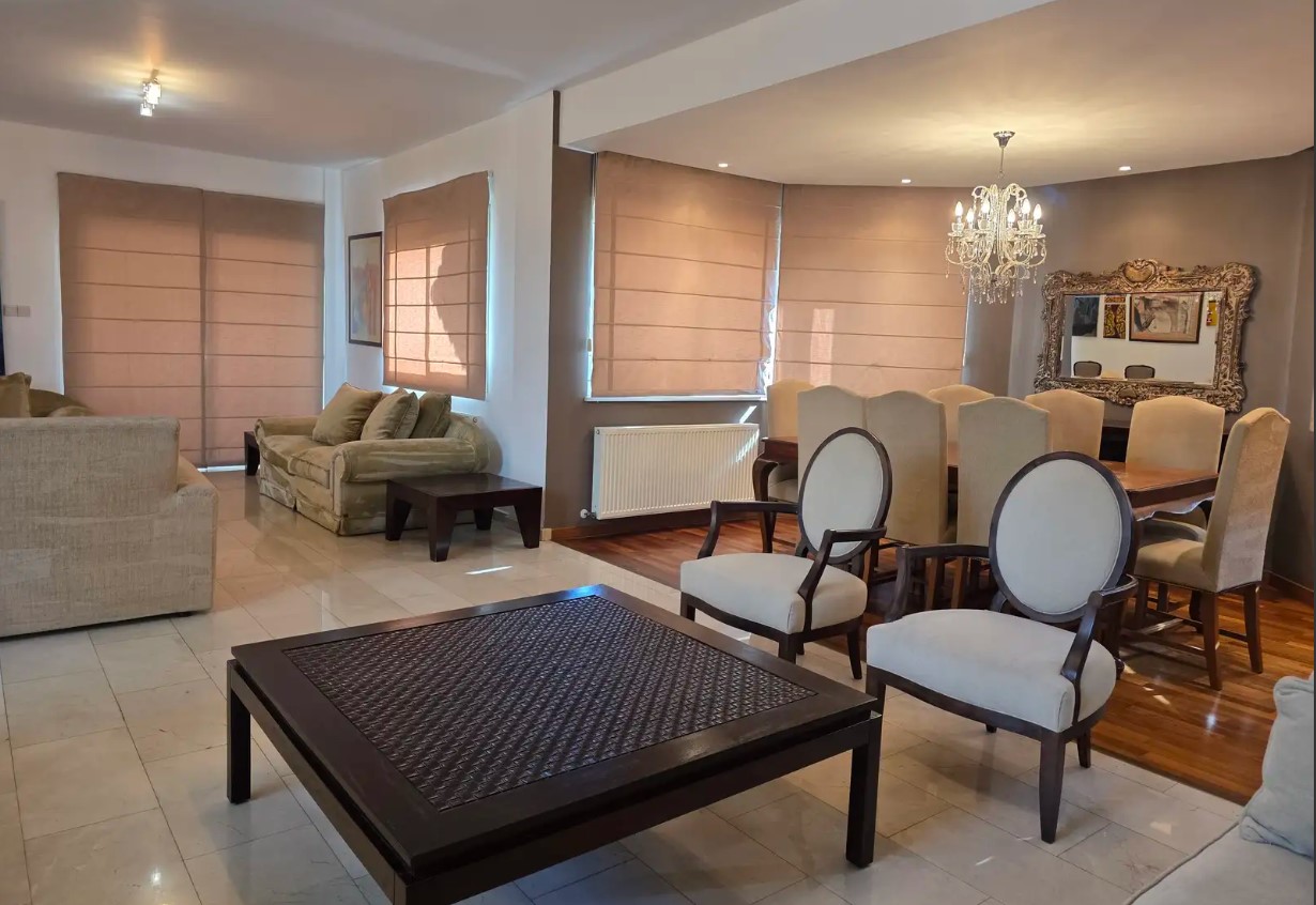 4-bedroom villa to rent